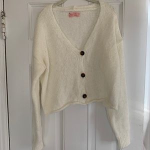 Urban Outfitters Crop sweater